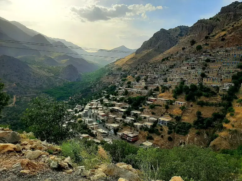 روستای نگل سنندج؛ گل شکفته در ارتفاعات اورامانات