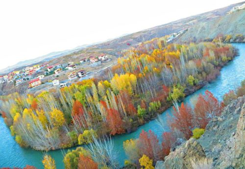 طبیعت پاییزی حاشیه زاینده‌رود