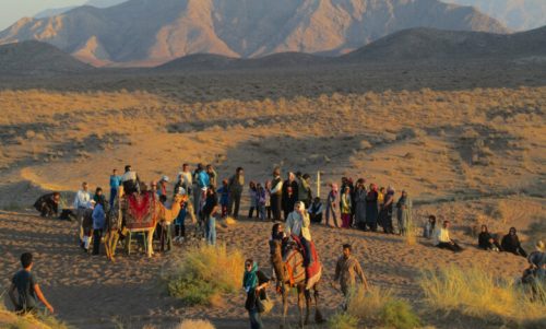 ۱۵ گردشگر مفقود شده در کویر طبس پیدا شدند