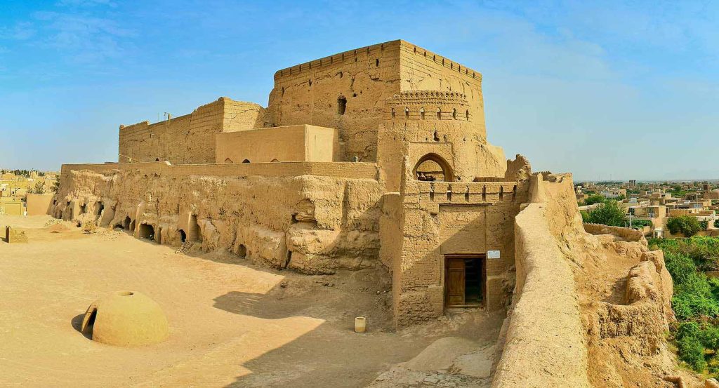 راهنمای سفر به میبد
