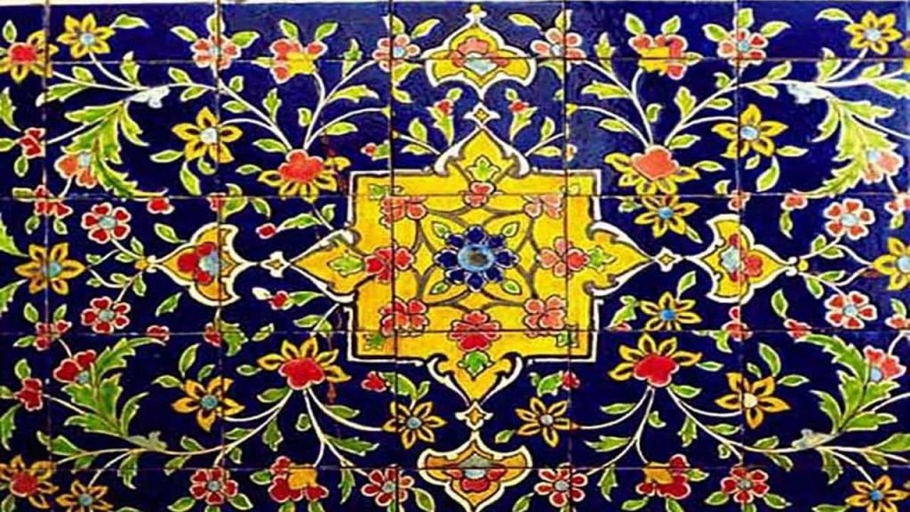 زیبایی کاشی هفت رنگ