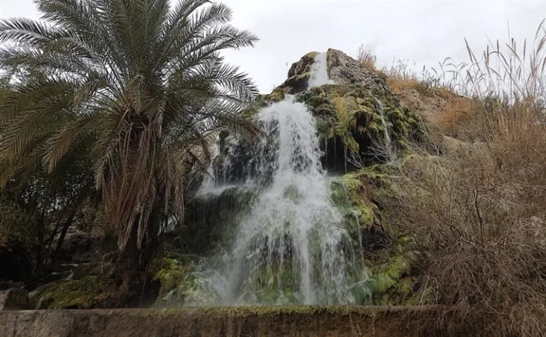 سفری به سرزمین آرامش چشمه سبزپوشان در دل طبیعت هرمزگان