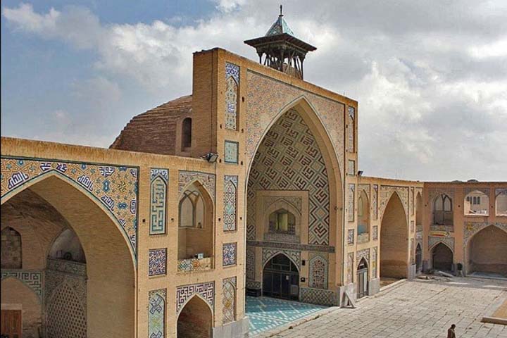 کاهش تزیینات مسجد سید اصفهان
