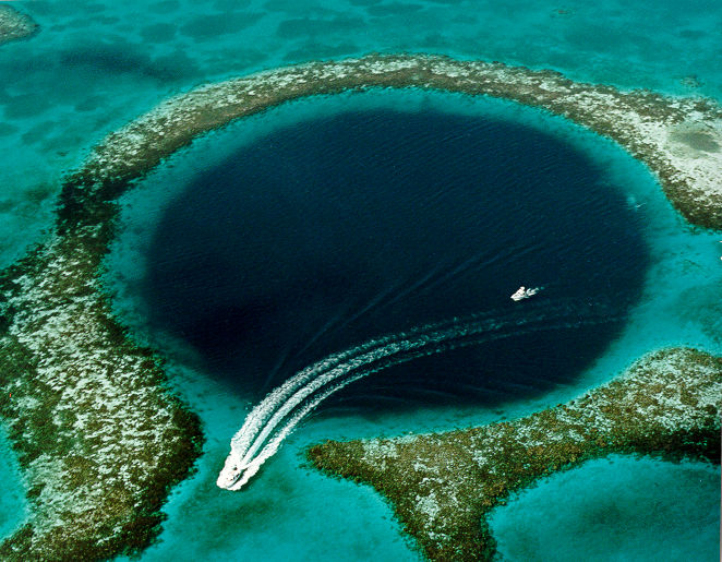Blue Hole Belize-Lighthouse Reef-Belize