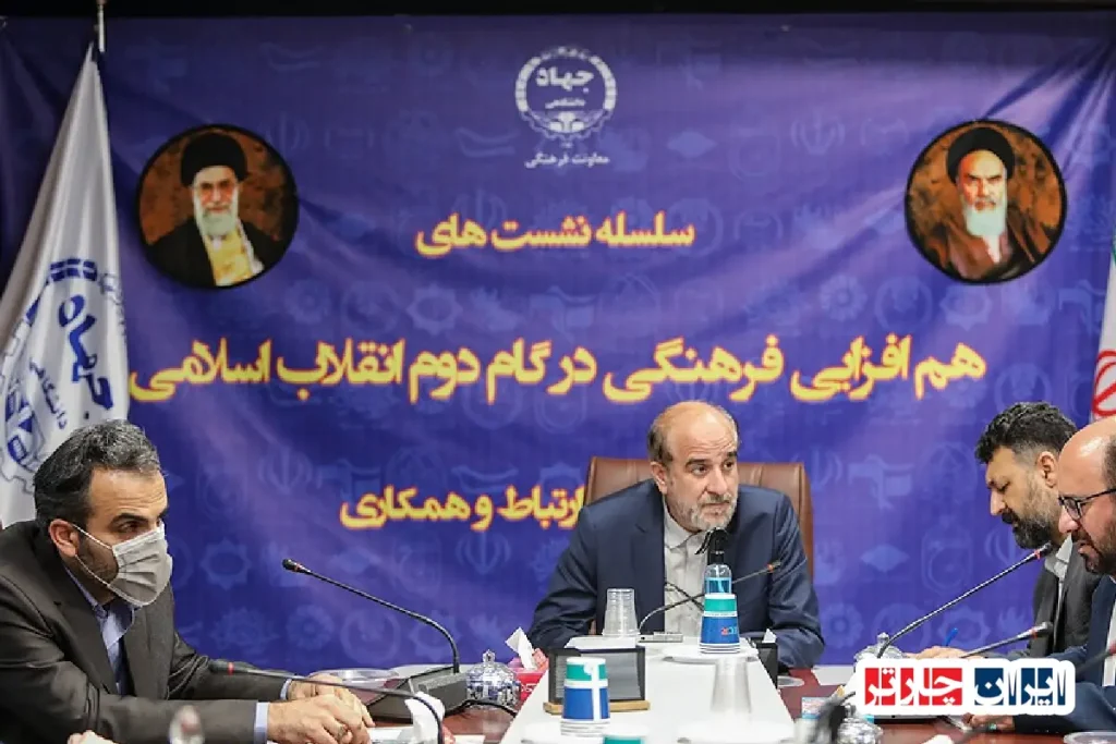 جشنواره دیگان با نمایش فرش‌های زیبا در کاخ گلستان