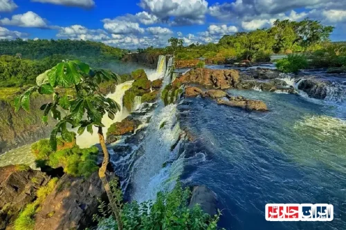 Iguazu Falls Upper Circuit