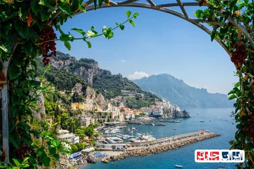 Amalfi Maiori Mediterranean Flavors