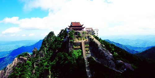 Mount Jiuhua in Anhui Province: Discover China's Sacred Mountain